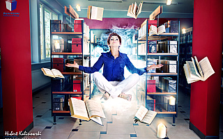 Biblioteka w Morągu udowadnia, że potrafi zacierać dwa światy